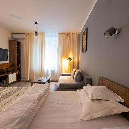 Central Place Apartment Timisoara 2 Екстер'єр фото
