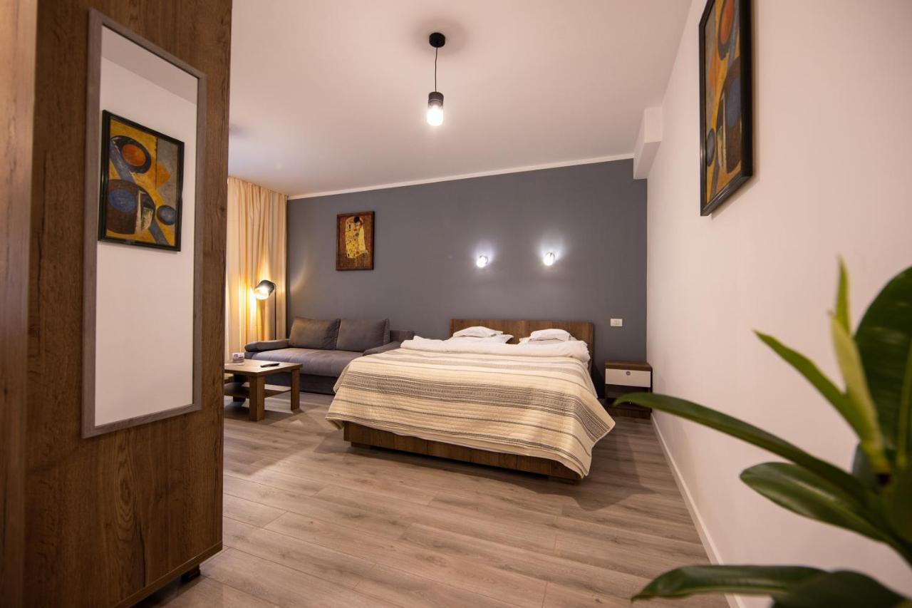 Central Place Apartment Timisoara 2 Екстер'єр фото