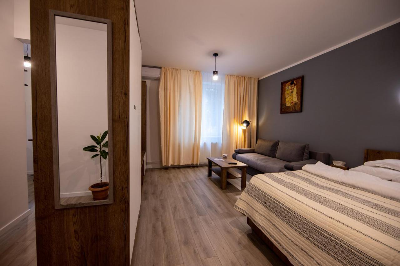 Central Place Apartment Timisoara 2 Екстер'єр фото