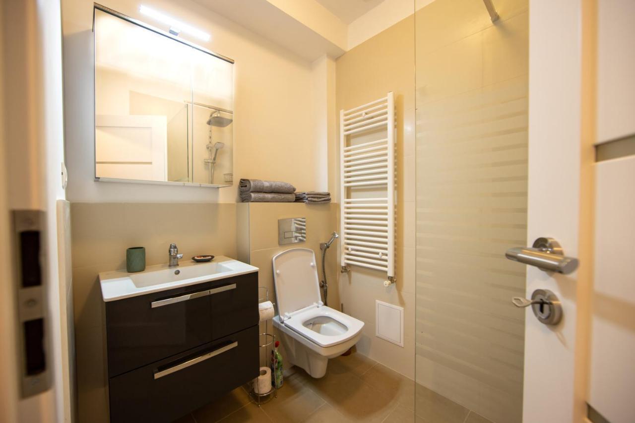 Central Place Apartment Timisoara 2 Екстер'єр фото